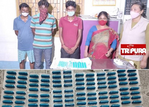 Four Arrested by Police in Drug-Smuggling Racket : Massive amounts of Contraband items Seized Four Arrested by Police in Drug-Smuggling Racket : Massive amounts of Contraband items Seized